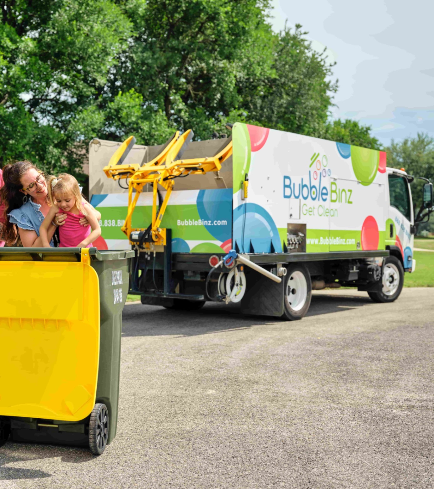 Bubble Binz truck in action